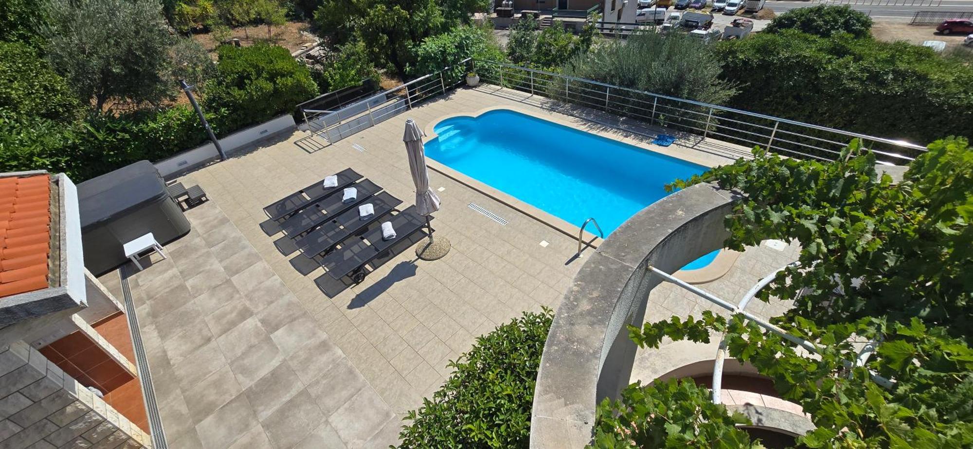 Noa Villa *