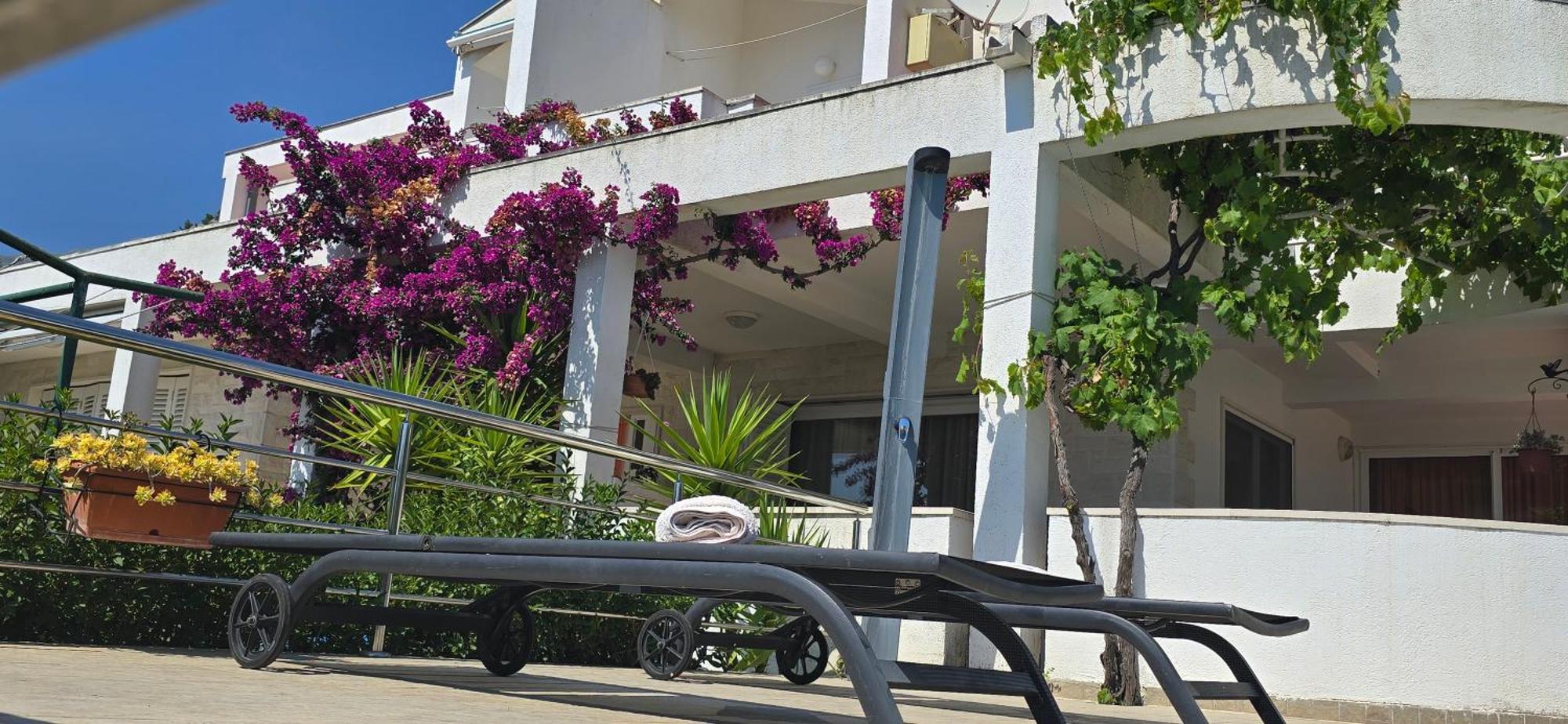 Noa Villa